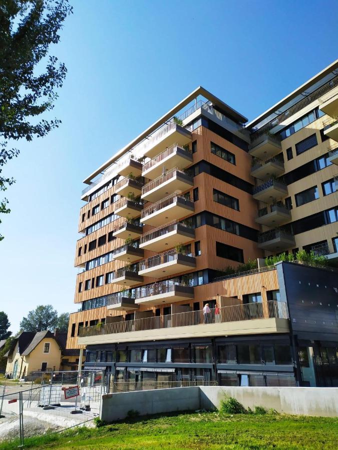 Panorama Apartment Vienna - Free Parking, Sauna & Fitness Viena Exterior foto