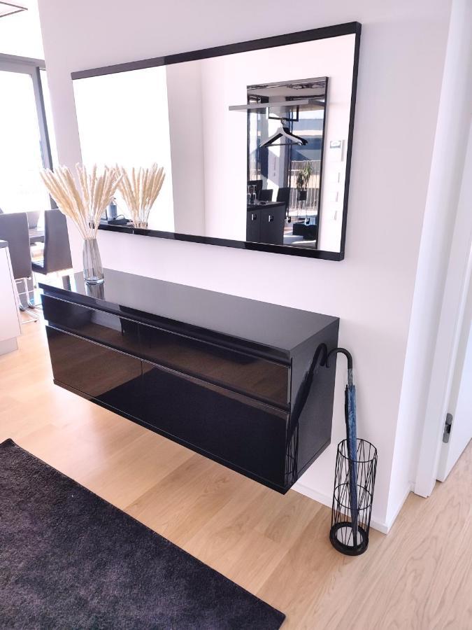 Panorama Apartment Vienna - Free Parking, Sauna & Fitness Viena Exterior foto